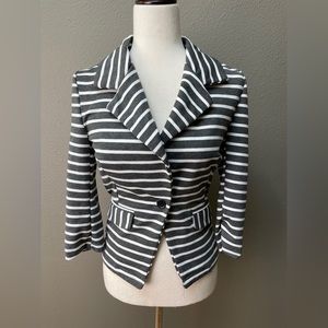 Love Change single button blazer size M